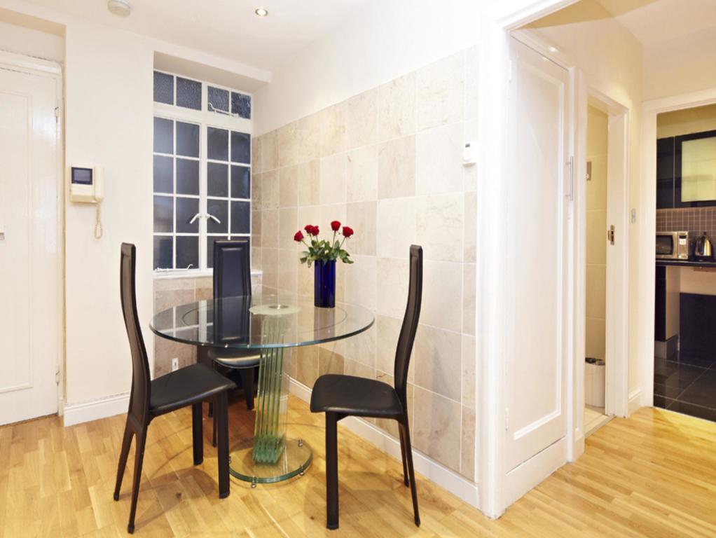 Cumberland Apartments Лондон Номер фото